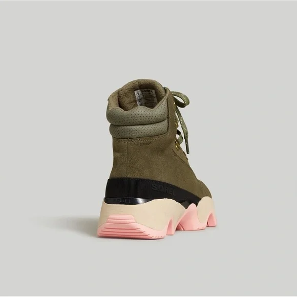 Sorel Kinetic Impact Conquest Sneaker Boot Size 7.5 NWOB Waterproof Suede - Picture 3 of 10